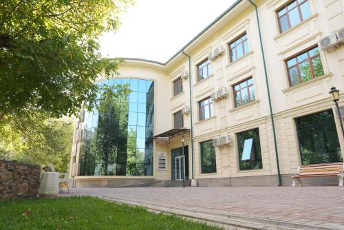 Exterior view, Wellmore Resort in Yusufkhona