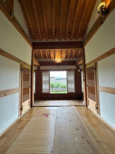 Korean Traditional House - Chungnokdang in Boseong-gun