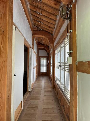 Korean Traditional House - Chungnokdang in Boseong-gun