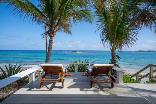 Veselka - Remodeled Home on Double Bay Beach home, Palmetto Point