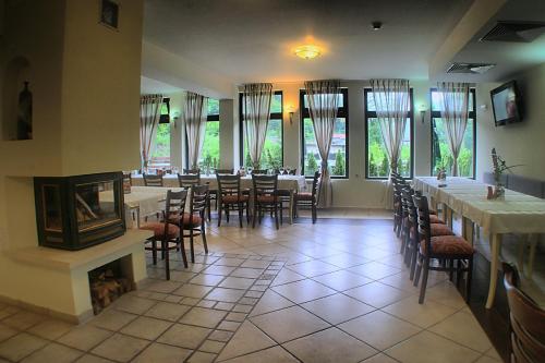 Restorāns, Spa Hotel Planinata in Ribaritsa