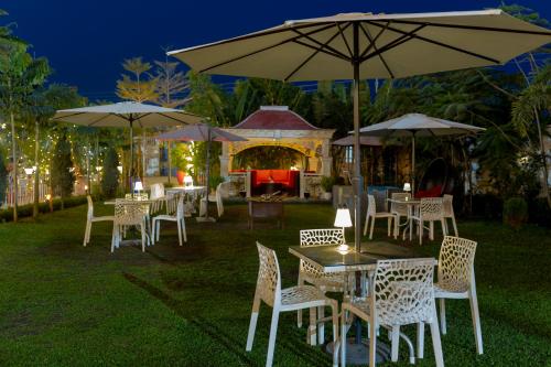 Kert, YKC FARMS & VILLAS near Bagdogra repülőtér