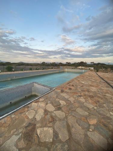 Piscina, Samburu Tempo Camp Game Ride in Samburu National Park