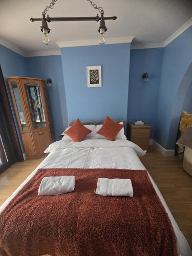 4 Bedroom Central Birmingham