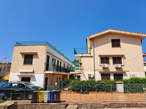 UsticaTour Apartments and Villas 5