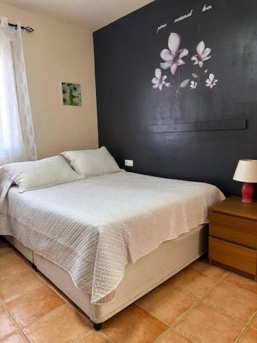 Casa Bueno- Sleeps 7 Private Pool & AirCon in Zurgena