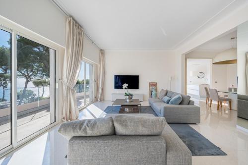 Beautiful modern villa sea view BEL AIR eze bord de mer - Location, gîte - La Celle-sous-Gouzon