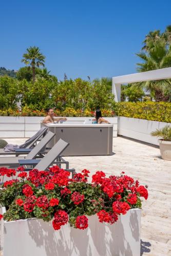 อ่างแช่น้ำร้อน, EUROPA Hotel in วาสโต