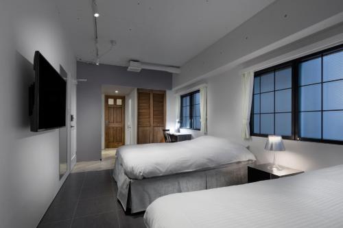 City Hotel N.U.T.S. Room Type - Comfort Triple Room City Hotel N.U.T.S. Room Type - Comfort Triple Room