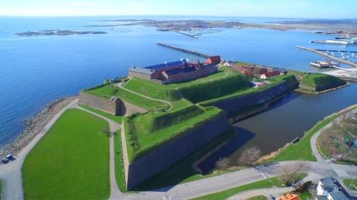 Nearby attraction, Overnattningsrum in Apelvikshojd