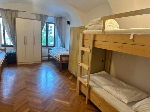 Guesthouse Stari Mayr - Kranj