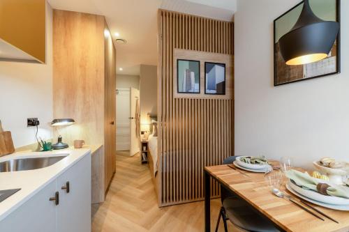 Smart Stays Suites in Sloane Square 4