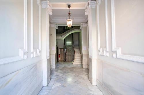P2PAR1002 - Super Bright & New Apartment in the city center 5