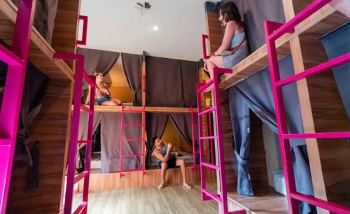 Slumber Party Surf Kata Phuket Room Type - Single Bed in Dormitory Room