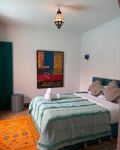 room detail thumbnail 1