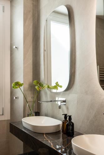 Aramis Rooms - image 5