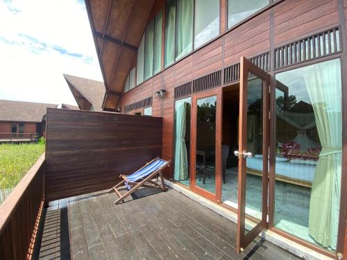balkong/terrass, 100 Islands Resort and Spa in Surat Thani
