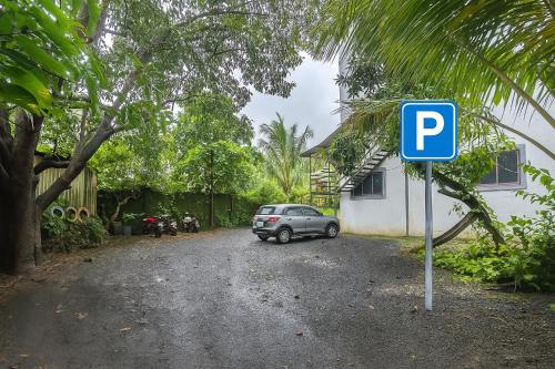 Hotel  Sangram Lodge in محمية كارنالا للطيور