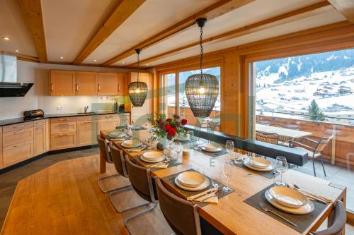 Prival - Majestic Peak 3br Chalet, Grindelwald (zdjęcie 3)
