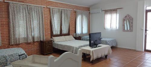 睡床, Habitación,Piscina y Jardín (Habitacion,Piscina y Jardin) in 阿蘇克卡德埃納雷斯