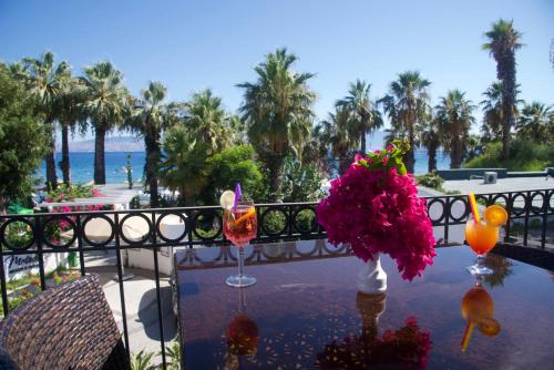 Meteor Beach Hotel
