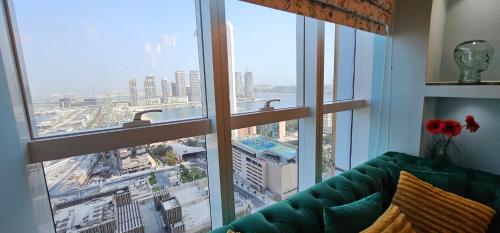 Homeeza Luxury 2BR Apartment Sea Views Dubai Marina, Dubai (foto 6)