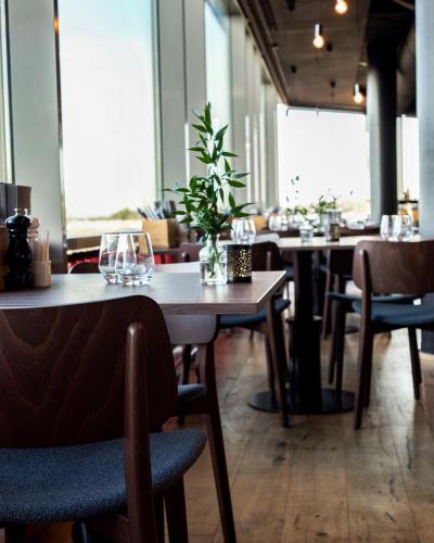 Clarion Hotel Bergen Airport - image 11