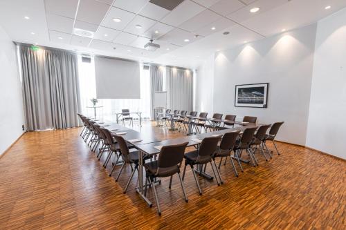 Clarion Hotel Bergen Airport - image 10