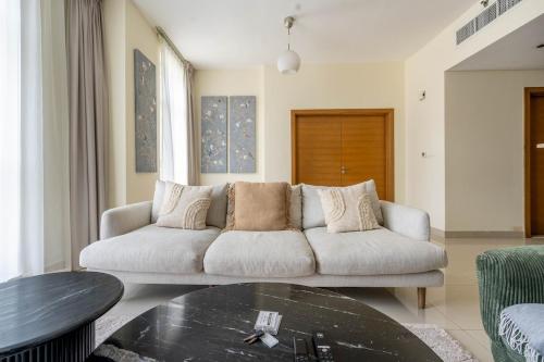 DAYF-CLA Stylish Apartment for 4 Guests in Central Location, Dubaï (photo 8)