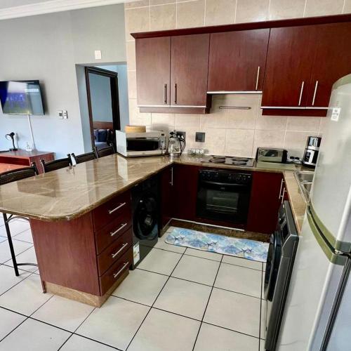 Kitchen, Topanga 11, Seaside Bliss! in Uvongo Beach