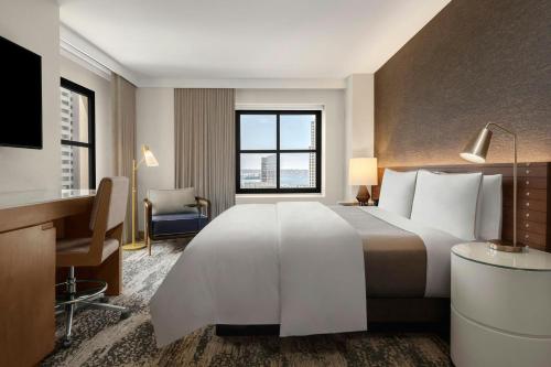 The Westin San Diego Gaslamp Quarter - image 3