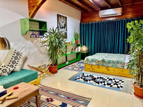 Beach front studio with huge roof top terrace, Dahab (fotografie 3)