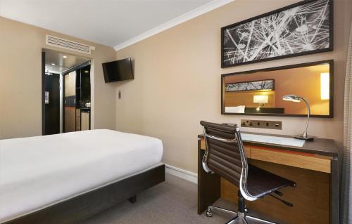 1 twin bed