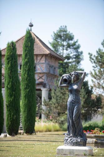 Georges Blanc Parc & Spa - image 2