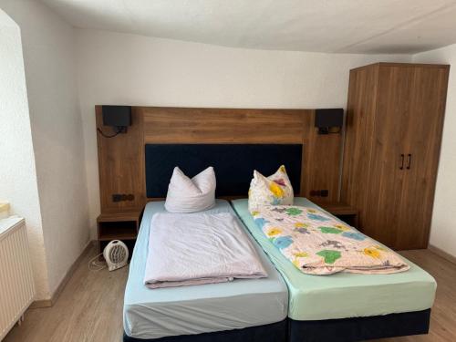 Monteurwohnung Memleben Lützower 12 (Monteurwohnung Memleben Lutzower 12) in Kaiserpfalz