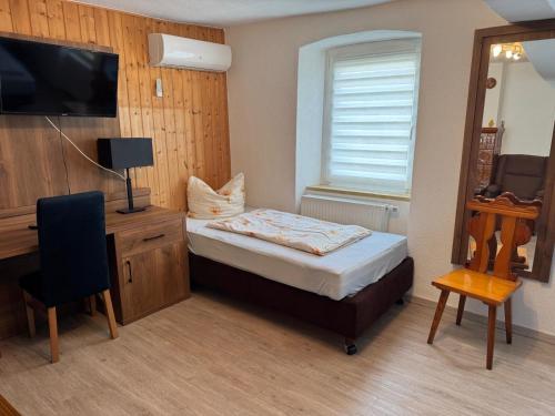 Monteurwohnung Memleben Lützower 12 (Monteurwohnung Memleben Lutzower 12) in Kaiserpfalz