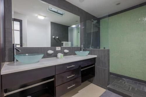 Diamante del Sol 303S- 3rd Floor Ocean View - image 2