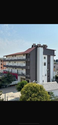 . Hotel Kaloshi