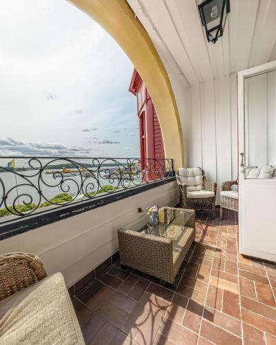 Waxholms Hotell near Josefin