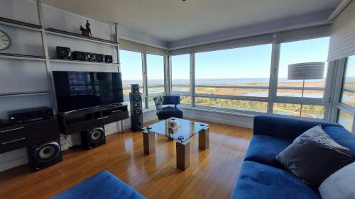 Le Parc con vista a Uruguay y Cochera