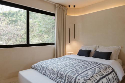 Aesthetic Suites with Pool Room Type - Executive Suite