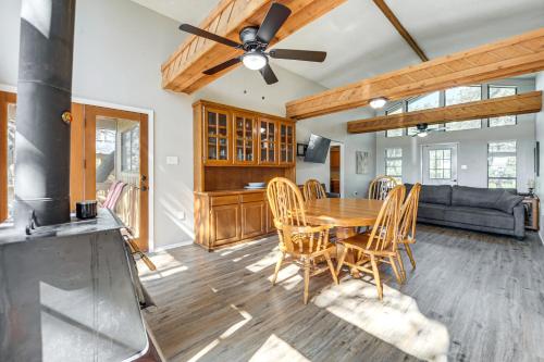Canyon Lake House with Porch, Views and Private Gazebo in Canyon Lake, USA