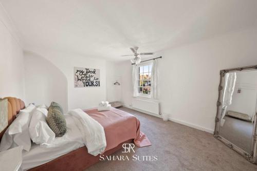 Monthly Stays - Charming 2BR Cottage - Windsor Castle - Free Parking, Windsor (photo 9)