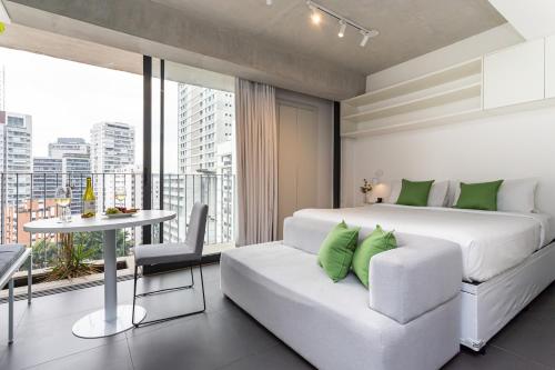 Onze22 by Viva - Estúdios Modernos a 400m do Metrô Vila Madalena com Piscina no Rooftop (Onze22 by Viva - Estudios Modernos a 400m do Metro Vila Madalena com Piscina no Rooftop) in ปินเยย์โรส