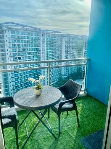 AZURE URBAN RESIDENCES- Beach View, Manila