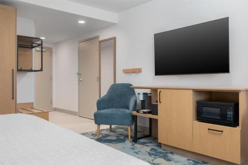 Hampton Inn & Suites by Hilton Alpena - image 11