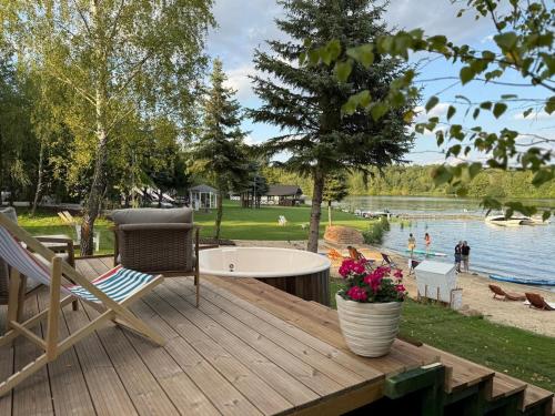 Domki modułowe przy plaży