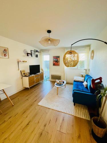 Charmant Appartement calme avec piscine