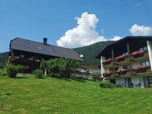 Pension & Ferienwohnung Sonnleiten in Gnesau, Österreich