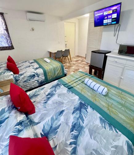 room detail thumbnail 1